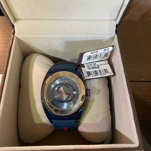 Gucci watch (Men’s)